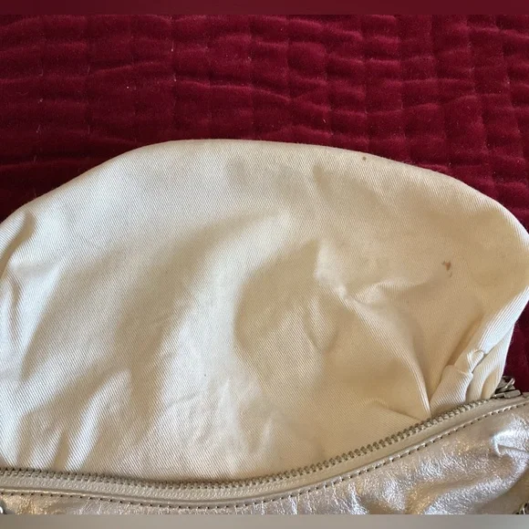 Vtg Banana Republic Gold Leather, bag with shoulder chain - Picture 10 of 15